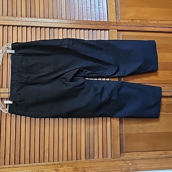 CQR Utility Cargo Pants elastic waist water resistant hiking tactical 36x27 shor - Picture 8 of 12